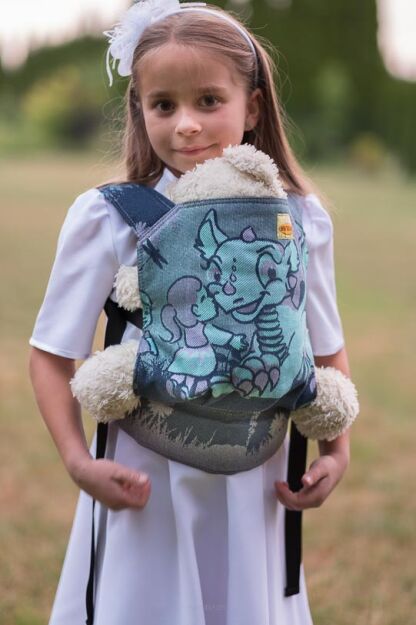 Doll Carrier Land of the Dragons
