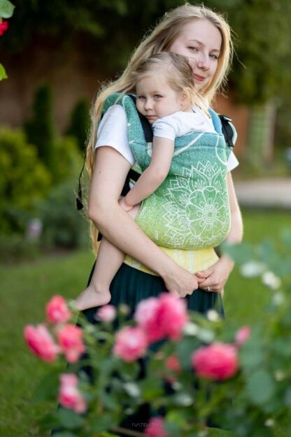 BABY Sibillinya Light Green, NATIGO carrier [100% Baumwolle]