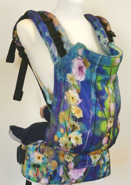 Natigo Ergonomische Tragehilfe Natibaby Muster Garlands 17.JPG